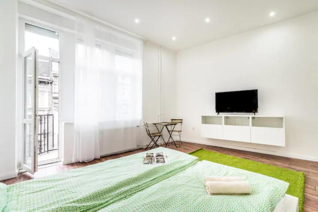 Hi-Bp Design Home Apartments In The Heart Of Budapest Exterior foto