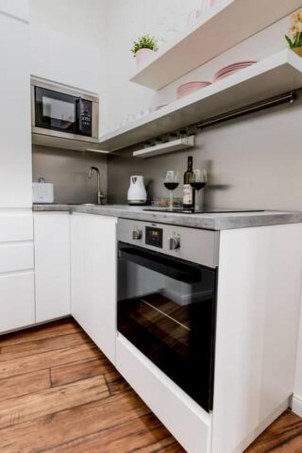 Hi-Bp Design Home Apartments In The Heart Of Budapest Exterior foto